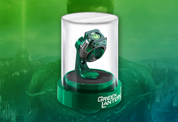 Anneau et Support - Green Lantern - Noble Collection