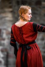 Robe Noble - Dorell - Rouge et noir – Image 9