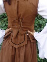 Gilet corsage avec broderie - Selma - Différents coloris – Image 3